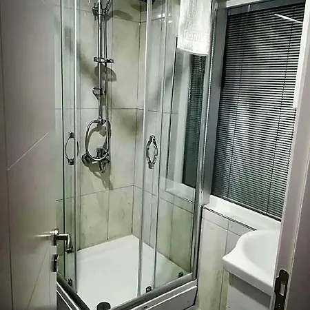 Gunisigi Hotell Ağva